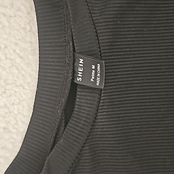 SHEIN Rhinestone Sexy Backless Crop Top - Picture 7 of 7